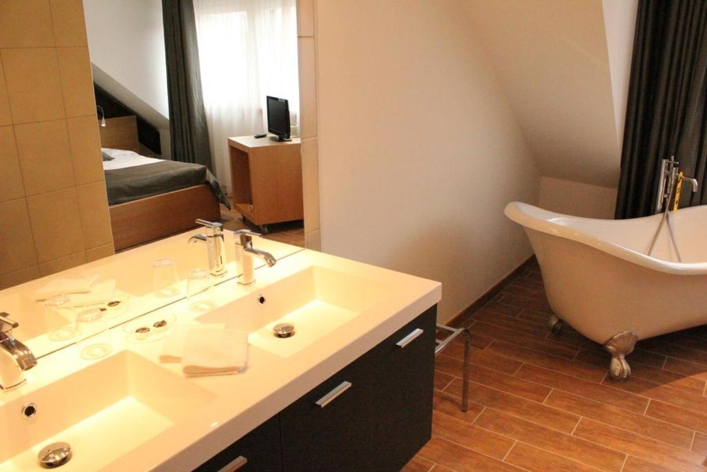 Art Hotel Kaysersberg-Vignoble Δωμάτιο φωτογραφία